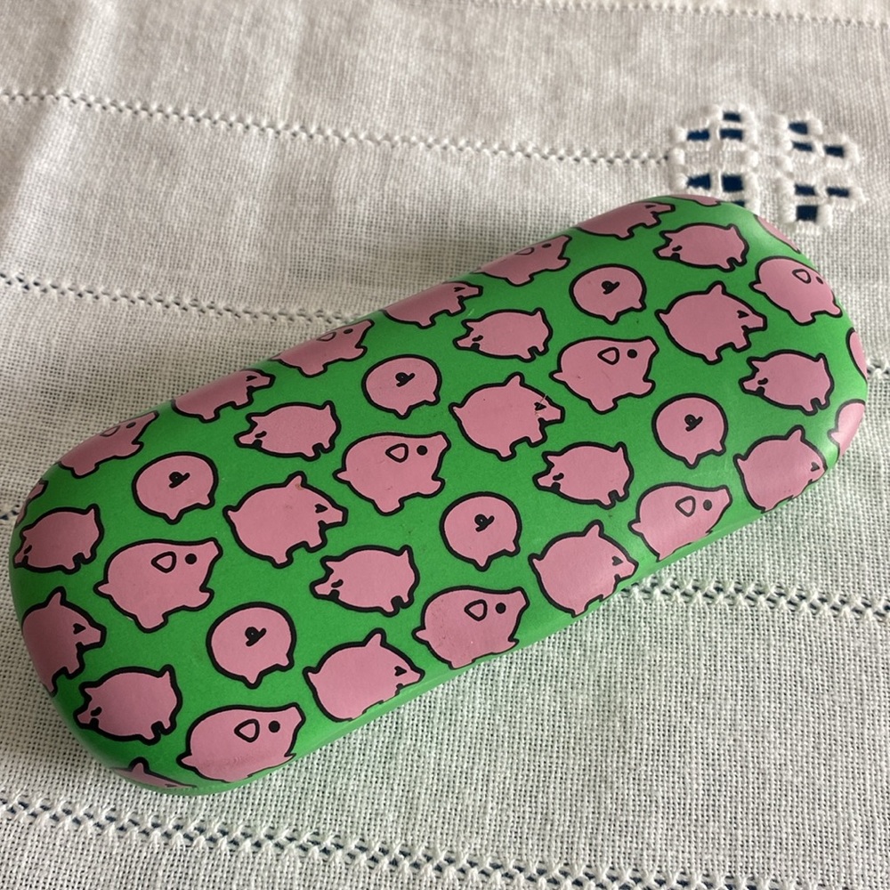 Eyeglasses case